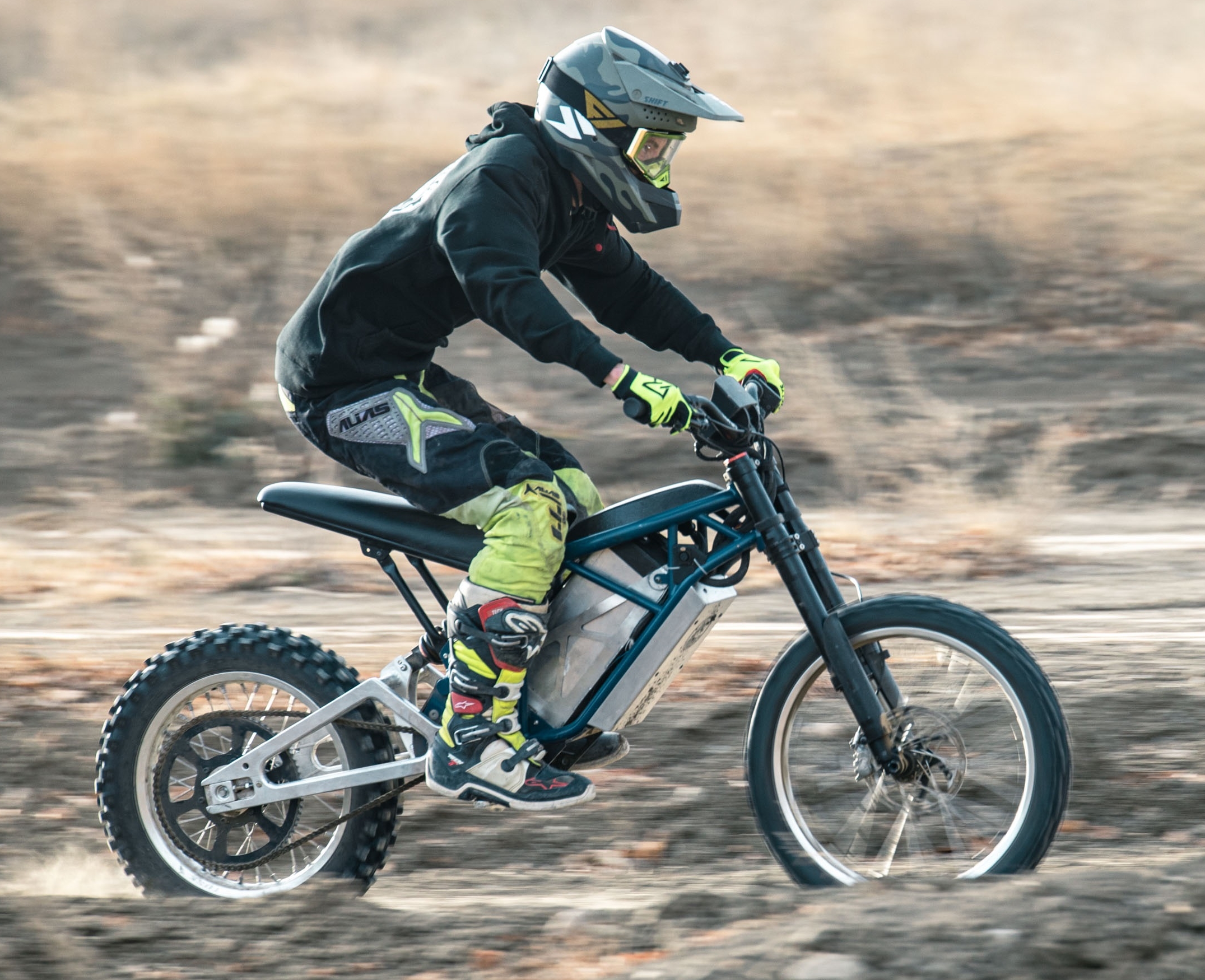 Accelerated Systems Inc. (ASI) And Armstrong Electric Vehicles (AEV) Collaborate To Develop The First Rear Brakeless eMotocross